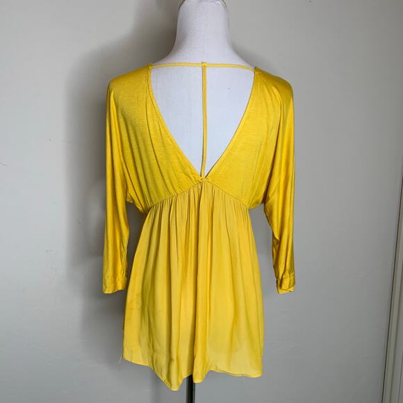 Gold Forever 21 Flowy Babydoll Shirt Sz Small - Picture 2 of 10
